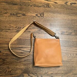 Vintage Coach 9433 Swingpack Metro Crossbody Bag